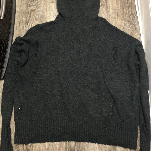 AE RIPPED HOODIE - Picture 2 of 3